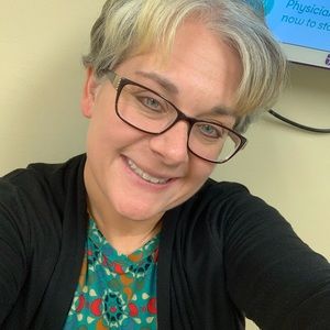 Meet your Posher, Amy